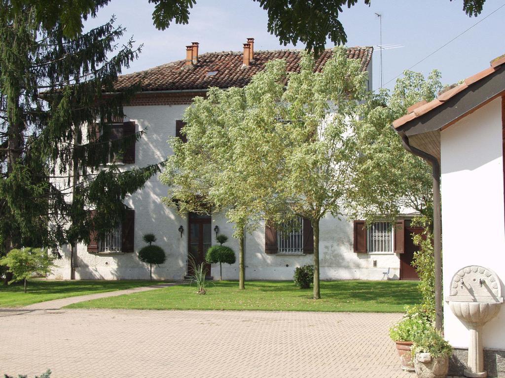 B&B Casa Manuelli Alessandria Eksteriør billede